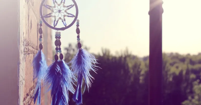 Integrating multiple stylesheets in a single site